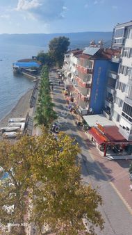 Full Deniz Manzaralı Bakımlı Konak Emlaktan Daire