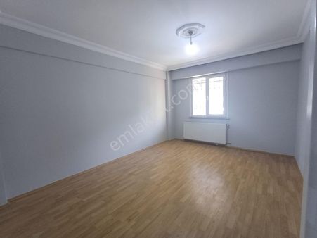 İstanbul Esenyurt İncirtepede 2+1 Y.giriş Fırsat Daire