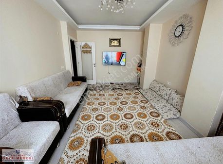 Taştepe'de 4+1 Satılık 165 M2 3.kat Cadde Üzeri Daire