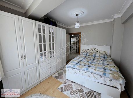 Yenidoğan'da Kullanışlı 4+1 Satılık 165 M2 Dubleks Daire