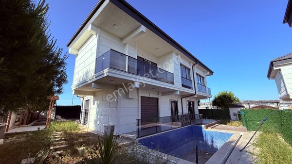 Wisremden Selimpaşa Da Butik Sitede Özel Havuzlu Lüks Villa