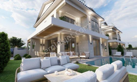 Goldhouse Dan Satılık Villa Akarca Da Sahile Yakın Tripleks 5+1