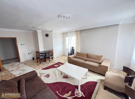 Prestij'den Cumhuriyet'te Geniş Oturumlu 3+1 Daire