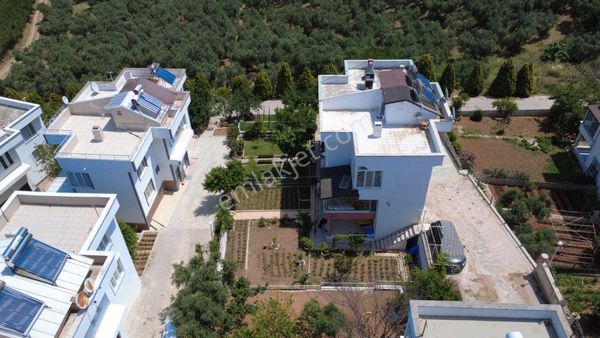Edincik Başak Konutlarında Triplex Villa