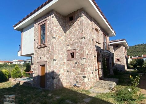 Balıkesir Ayvalık Camlık Ta Satılık Villa