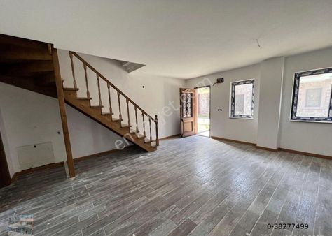 Balıkesir Ayvalık Kucukkoy De Satılık Dubleks Villa