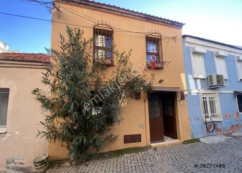 Balıkesir Ayvalık Ta Satılık Mustakil Ev.bahceli.