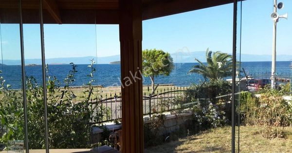 Balıkesir Ayvalık Ta Satılık Mukemmel Villa.denize Sıfır
