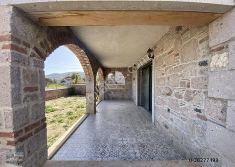 Balıkesir Ayvalık Cunda Da Satılık Muhtesem Villa.denize 50 Metre Mesafede