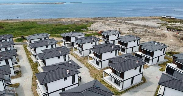 Balıkesir Ayvalık Altınova Da Satılık Villa