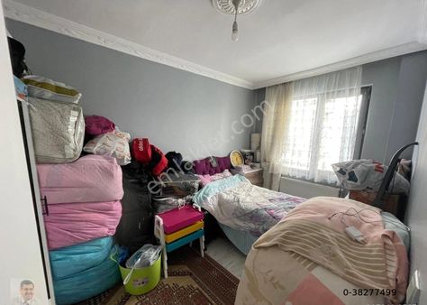 Van İpekyolu Serhat Mahalesi'nde İlhami Çakırtaş Emlak A.ş'den Serhat Mah. Satılık 1+1 Daire