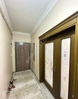 Van İpekyolu Selimbey Mahallesin'de İlhami Çakırtaş Emlak A.ş'den Geniş Kullanışlı Satılık 3+1