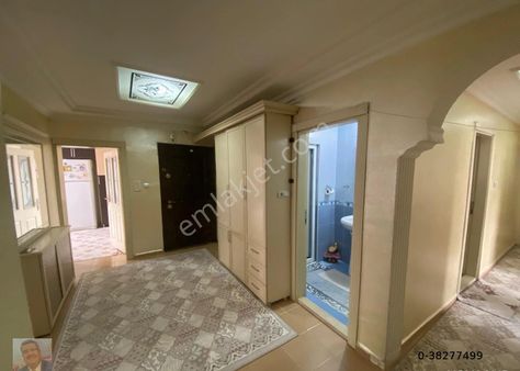 Van İpekyolu Cevdet Paşa Mahallesinde Satılık Geniş 4+1 Daire