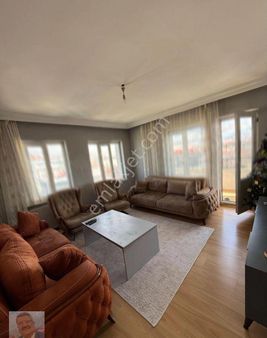 Van İpekyolu Cevdet Paşa Mahallesinde Site İçi Satılık 2+1 Daire