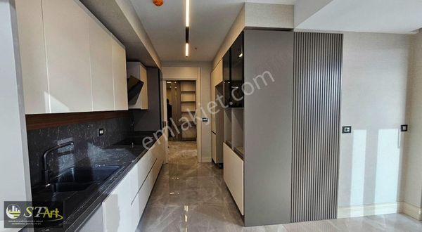 Start Group Gayrimenkul'den Adress Projesin'de Lüks 4+1 Daire