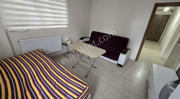 Gölhisar Armutlu Mah. 193 Sokakta Satılık 1+1 Apart Eşyalı