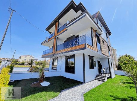 ▃▅▇han İnşaat▇▅▃4+1 Lüx Yeniçiflikte E.banyolu Villa