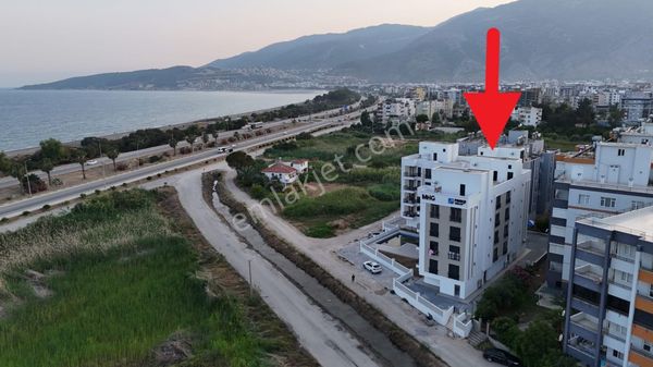 Denize Sıfır Deniz Manzaralı 1+1 İskanlı Sıfır Lüks Satılık Daire