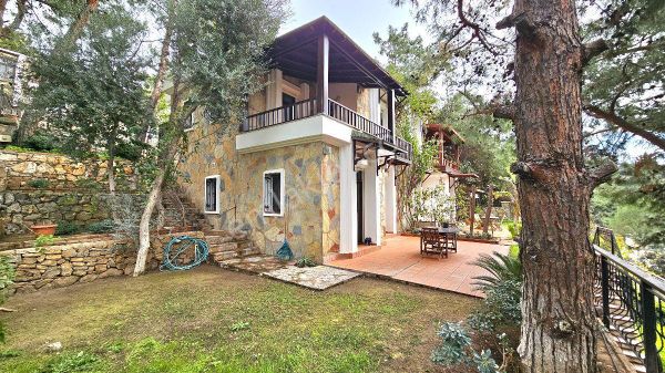 Bodrum Merkezde Satılık Bahçeli Dubleks