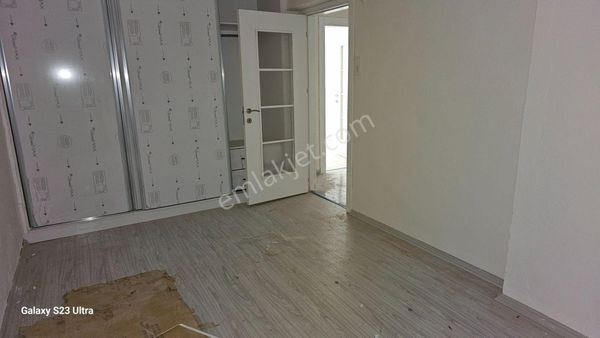 Göçmen Gayrimenkul'den Zafer Mah.2+1 Satılık Zemin Kat