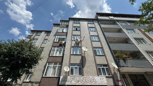 İstanbul House'dan B.evler'de 3+1 Boş Temiz Oturuma Hazır