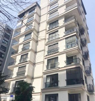 Yetkili! Divan'ın Sokağında Cd.ye 5.dk Mesafede 2+1 Yeni Binada