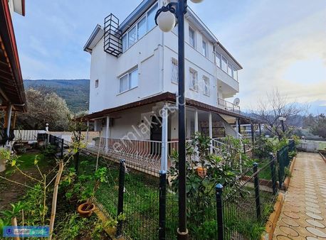 Kuşadası'nda Muhteşem Doğa Manzaralı Tertemiz Firsat Villa