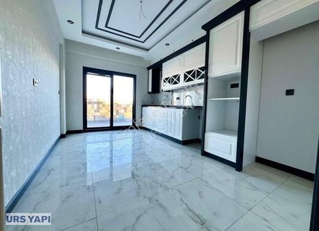 Urs Yapı'dan Özel Dekorasyonlu 2+1 Ara Katta Geniş Sıfır Daire !