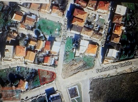 Yalova Merkez Bağlarbaşında Satılık Köşe Arsa