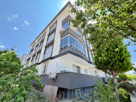 Akçay Sezgin Emlaktan Geniş Kullanım Alanlı Satılık 2+1 Lüxdaire