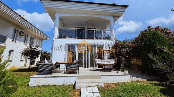 Site İçinde 3+1 Villa Ovacık Fethiye