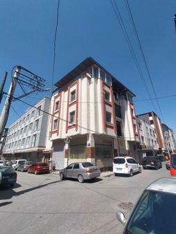 Ayakkabıcılar Sitesi’nde Köşe Konumda, Çift Girişli, 4 Katlı Komple Bina!