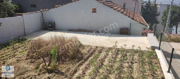 Mudanya Kumyaka'da Eşsiz Konumlu İmarlı Satılık Arsa