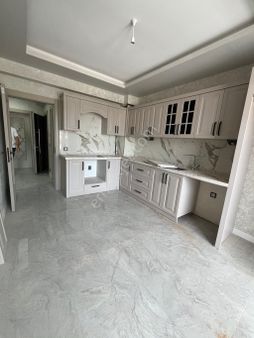 Melsa Başodadan İsmail Kaya Cd. Üzerinde Satılık Lüks 3+1 Daire