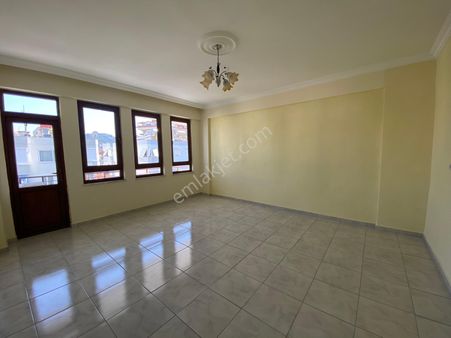 Alanya Kadıpaşa Mah Satılık Ayrı Mutfaklı 3+1 Satılık Daire