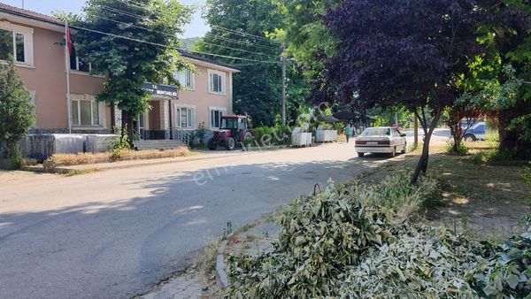 Çınarcık Kocadere'de Köy Merkezinde 3.297m2 Köyiçi İmarlı Arsa