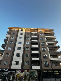 Kırmızı Gayrimenkulden Haliliye Karşıyaka Mahallesinde Satılık 3+1 Lüx Daire