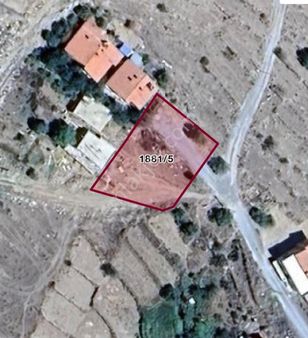 Gölemen Mevkinde 775m2 Uygun Fiyatlı Satılık Villa Arsası