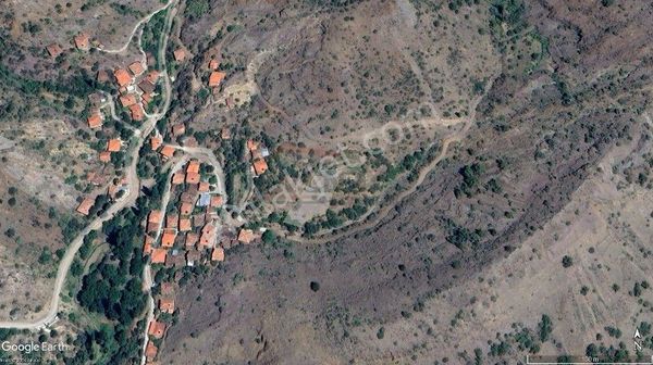 Çorum Oğuzlar İlçesi Asarçayı Köyü 1.427 M² Satılık Tarla