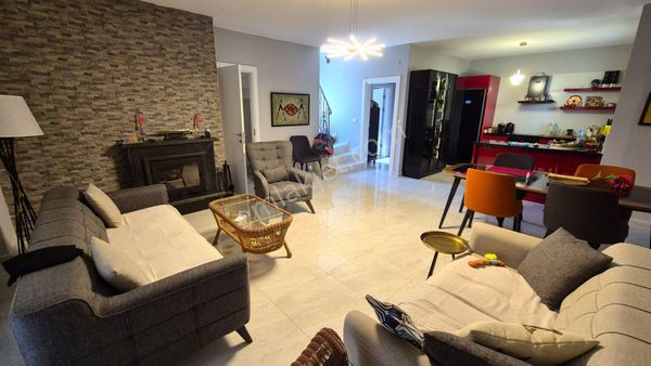 Marmaris İçmeler'de Satılık Tam Müstakil Harika Villa