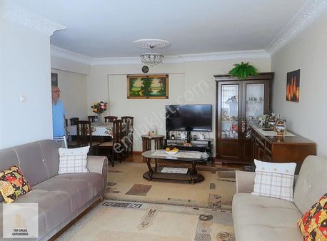 Fm Emlak'tan Emirsultan Zeyniler Caddesinde 2+1 Kombili