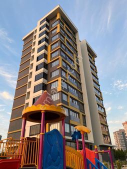 Mesut Emlak'tan 50.yıl Da 4+1 Bağımsız Mutfak Satılık Lüx Daire