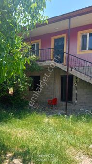 Erdemli Harfilli Mah İki Katlı Müstakil Ev Ve Tarla