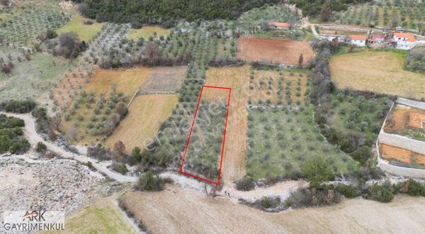 Yenibağyaka'da İmara 1 Parsel 1.135m2 Fırsat Arazi !