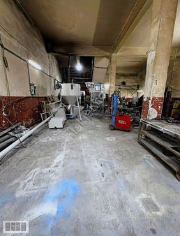 İkitelli Osb Esot Sanayi Sitesinde Satılık İş Yeri Dükkan