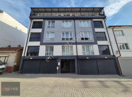 Rw Lıfe //esentepe Mh 385 M2 Dubleks 3 Girişli Satılık 8+2 Daire