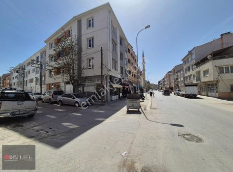 Rw Lıfe// Esentepe Eğitimciler Cd Üzeri 110 M2 Satılık 2+1 Daire