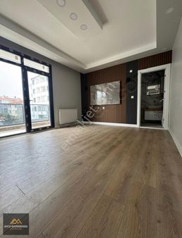 Kocasinan Mahallesinde Satılık Ön Cephe 1+1 Daire