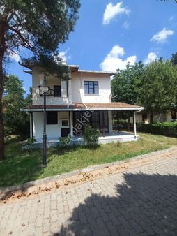 Erkutun'dan, Tekirdağ Yeniçiftlik Müstakil Villa Bu Fiyata Kiralık !