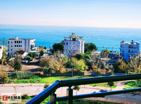 Deniz Manzaralı Eşyalı 2+1 Lüks Daire - Furnished For Rent